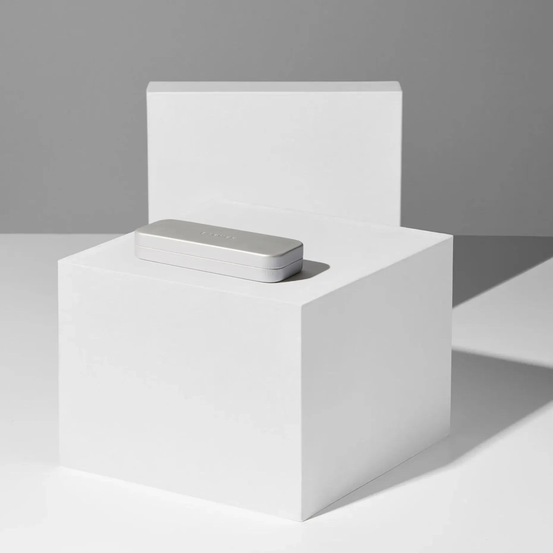 Metal case - Image 10