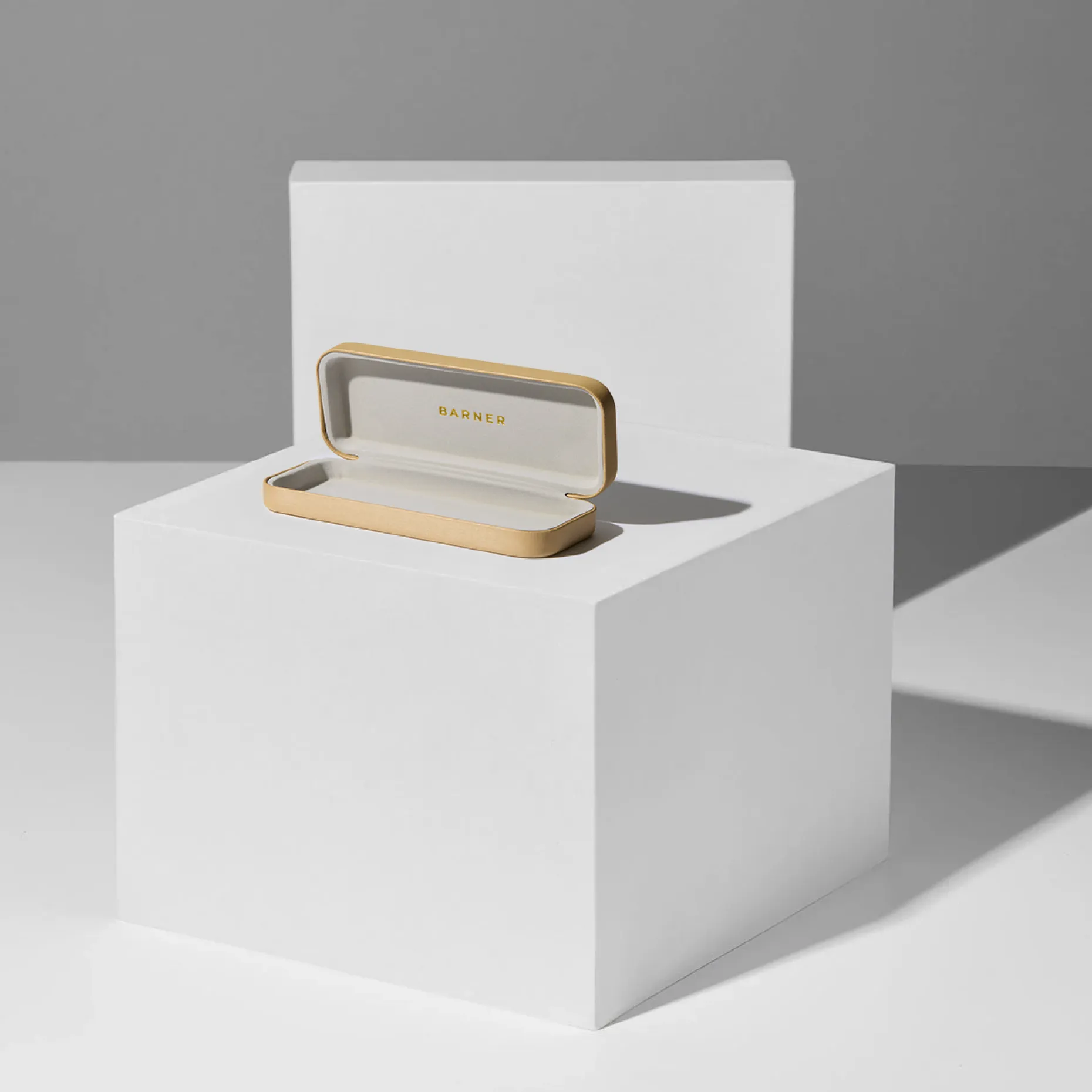 Metal case - Image 7